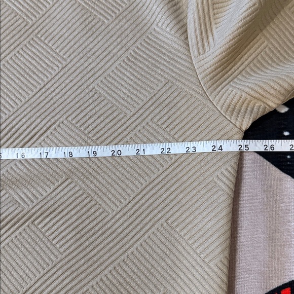 JMIERR men's crewneck sweatshirt. 
( Pre-owned ) - Picture 7 of 10